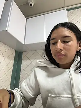 LilyRossi_ webcam