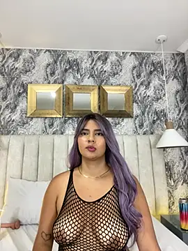 AnitaMore_ webcam