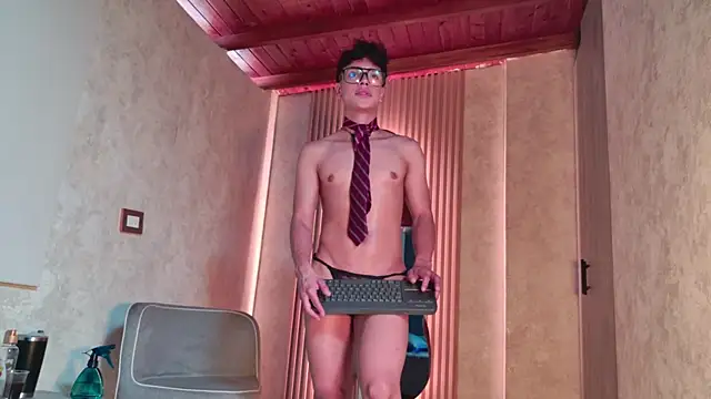 ander_asford77 - Ander_asford77's free webcam - UK Sex Cams