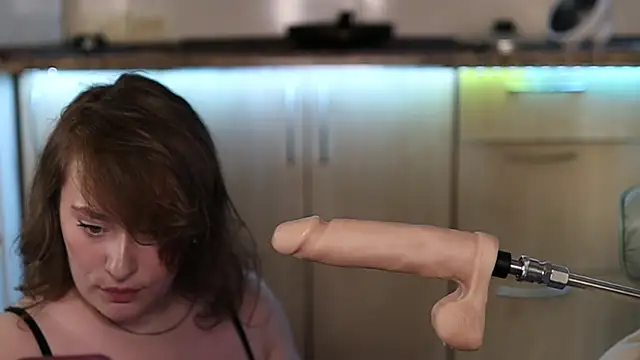 SKIBIDIBETTY webcam