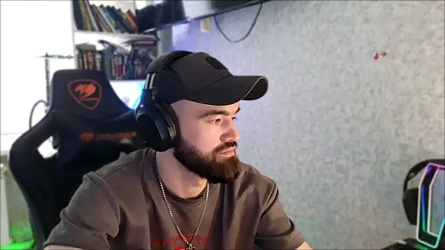 _Serious_Man webcam