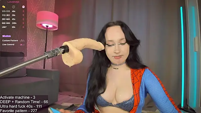 Juicy_Vikki webcam