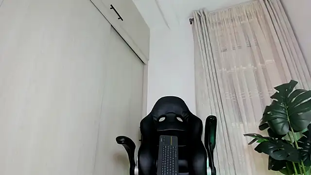 Biscuit_oliva webcam
