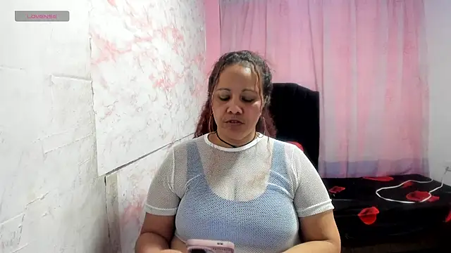 Brunette_sasha webcam