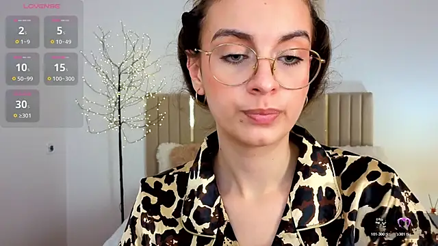 Real_cutie1 webcam