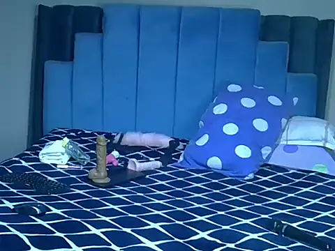 melanin_moon webcam