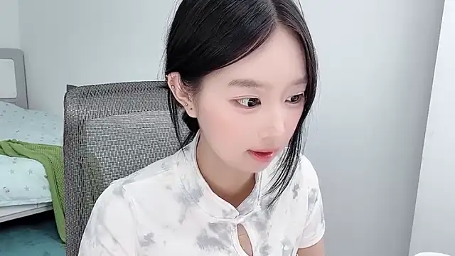 Yoyo33355 webcam