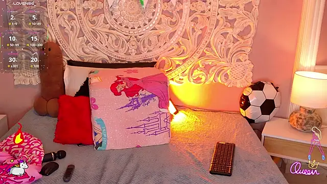 MalaikaBrown webcam
