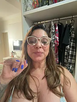 Mariiii_morena webcam