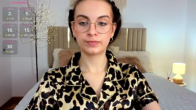Real_cutie1 webcam
