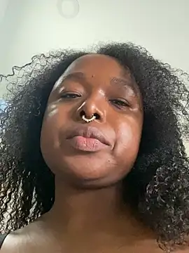 TanishaEvans webcam