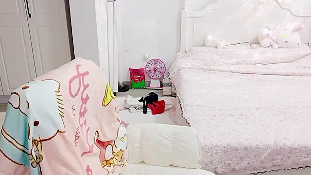 The_icy_moon live sex cam