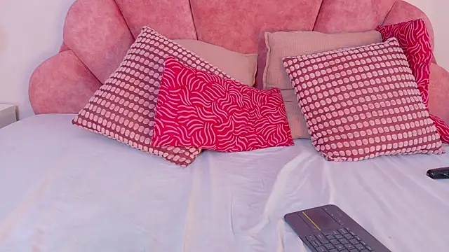 MyApril__ webcam