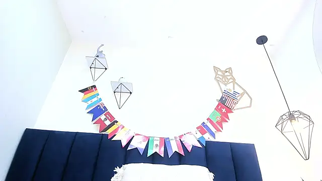 mayaevansmg webcam