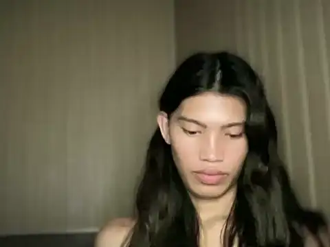 Yourgoddess_jayve webcam