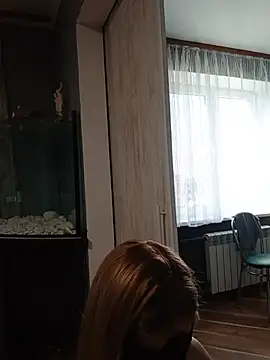 Aromaloveqq webcam