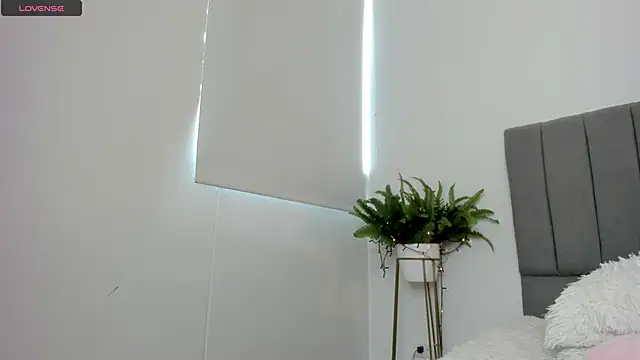 sophie_connors webcam