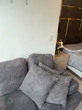 emily-Hornyy webcam