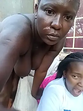 DarkQueen_94 webcam