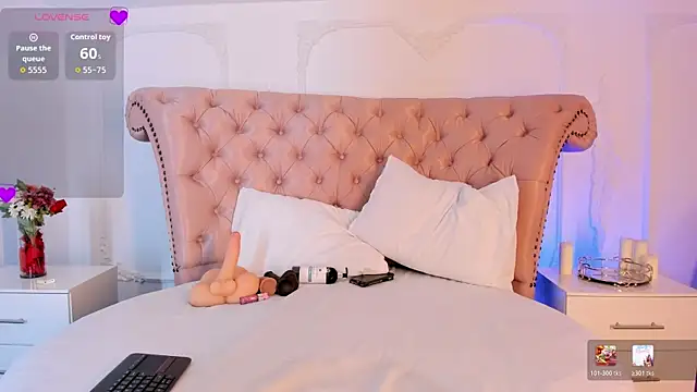 JuicyKendra_ webcam