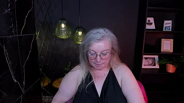 NataliMellow webcam