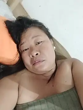 Lovelywoman43 webcam