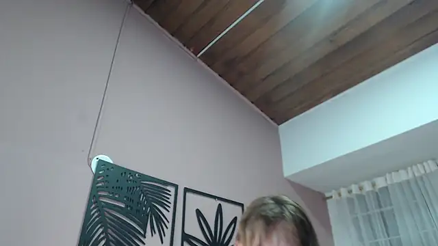 amara_rousse1 webcam