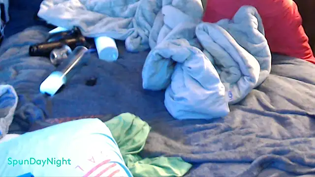 Spundaynight@xh webcam