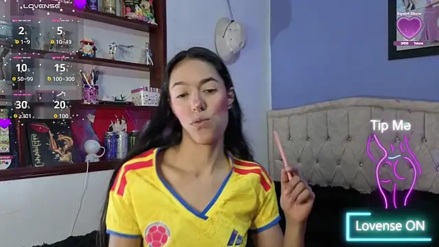 stephania_t webcam