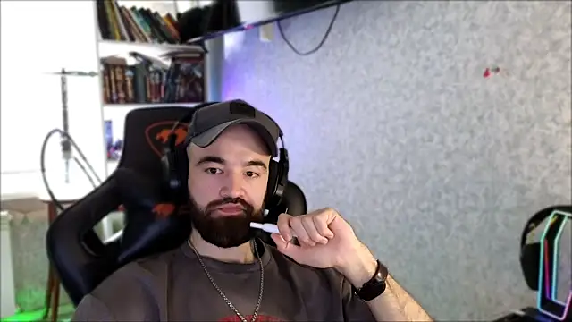 _Serious_Man webcam