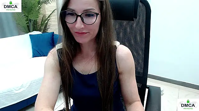 eva_lady - Eva_lady's free webcam - UK Sex Cams