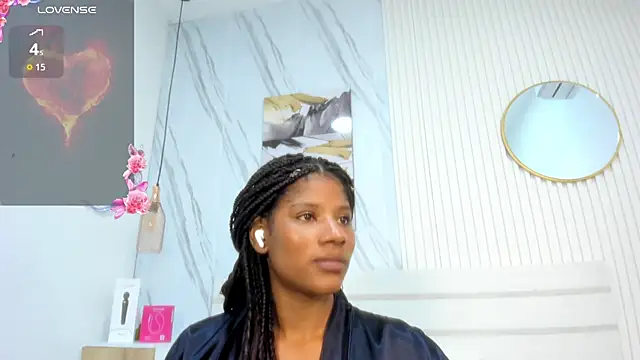 Afro_Luna webcam