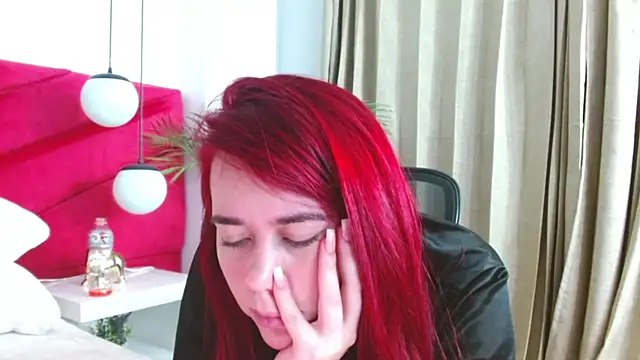 Sophie_ponce webcam