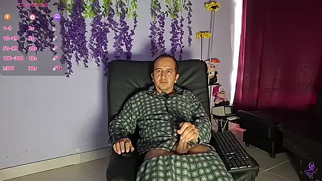 GreisyAndHazzan webcam
