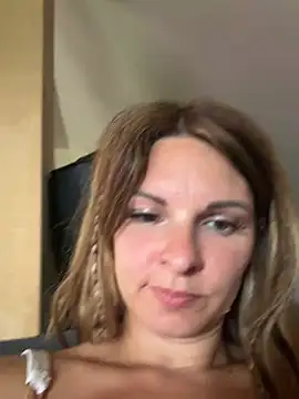 kinkysarahx - Kinkysarahx's free webcam - UK Sex Cams