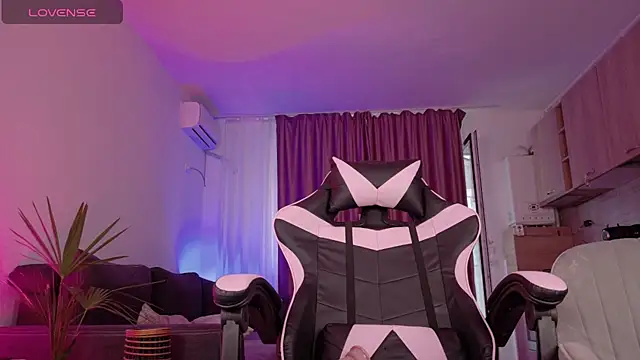 MelanieBabe webcam
