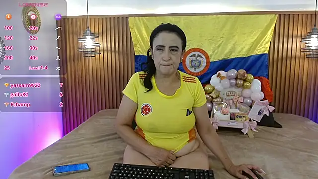 AnnytayIris69 webcam