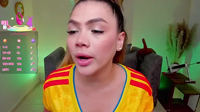 Sofia_Velvetx webcam