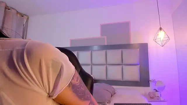 Maddie_Ray webcam