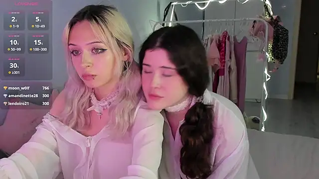 ChloeBlisss webcam
