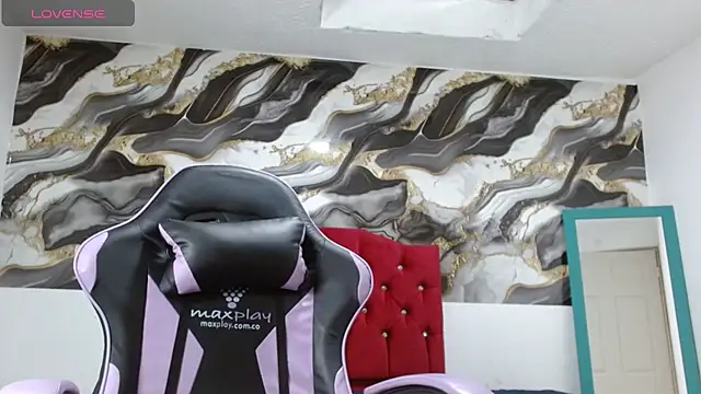ariana1609 webcam
