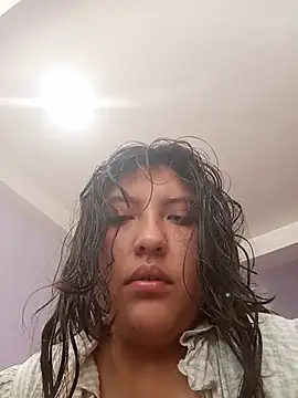 PomelaHot webcam