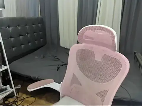Seductive_rein webcam
