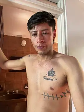 Sexytaty2022 webcam