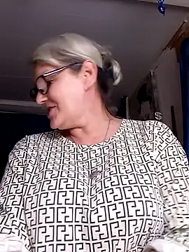 irinamaux webcam