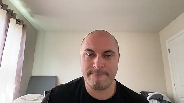 SluggishChase99 webcam