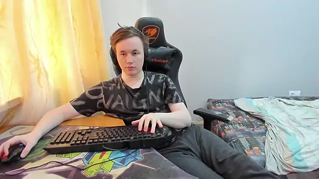 iliaskrislove webcam