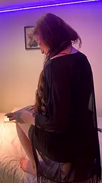 Uitry7 - Trans webcam sex chat