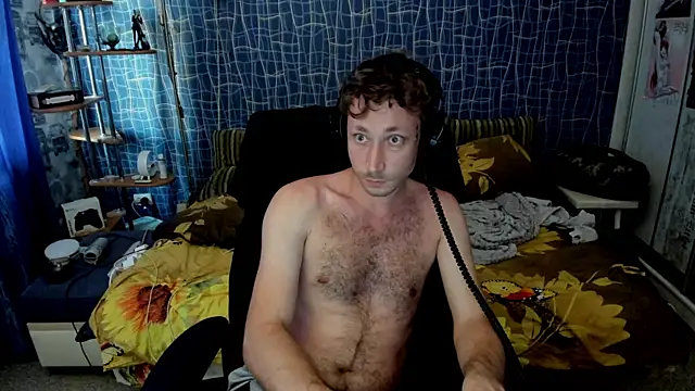 CuteBoy228 webcam