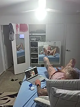 Handsolo_porn webcam